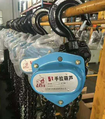 手拉葫蘆使用于預制裝配構件標準化施工中